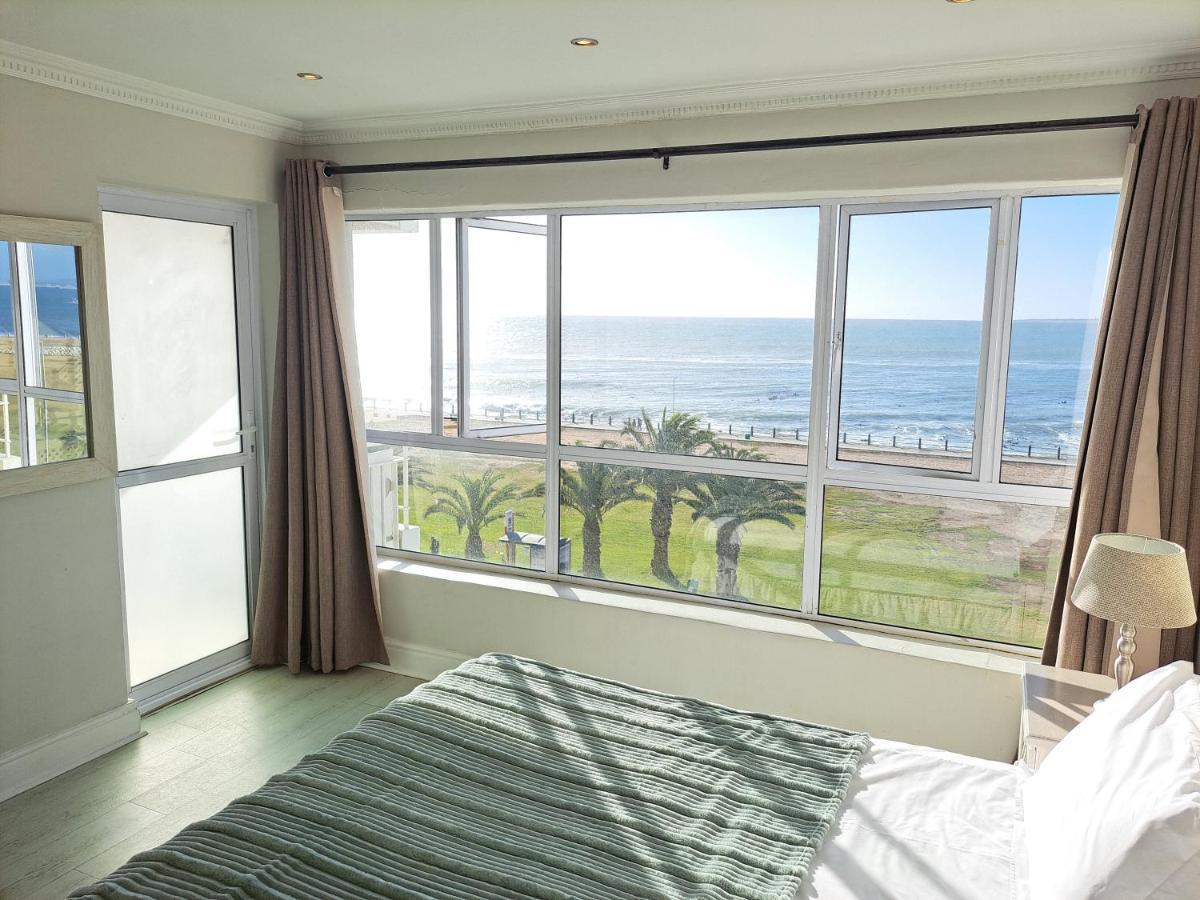 3 Bedroom Sea Facing Family Apartment Cape Town Moullie Point Εξωτερικό φωτογραφία